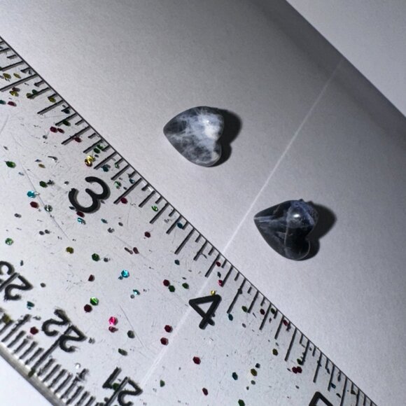 12 Mm Heart Shaped Sodalite Post Earrings - Picture 2 of 12